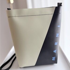 NWT Marni Bi-color Tribeca Shoulder Bag